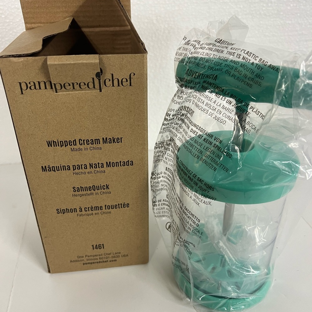 Pampered Chef Whip Cream Maker